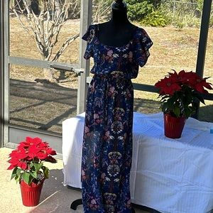 💖Lashes navy floral maxi dress with sleeveless cut outs, elastic waist, belt